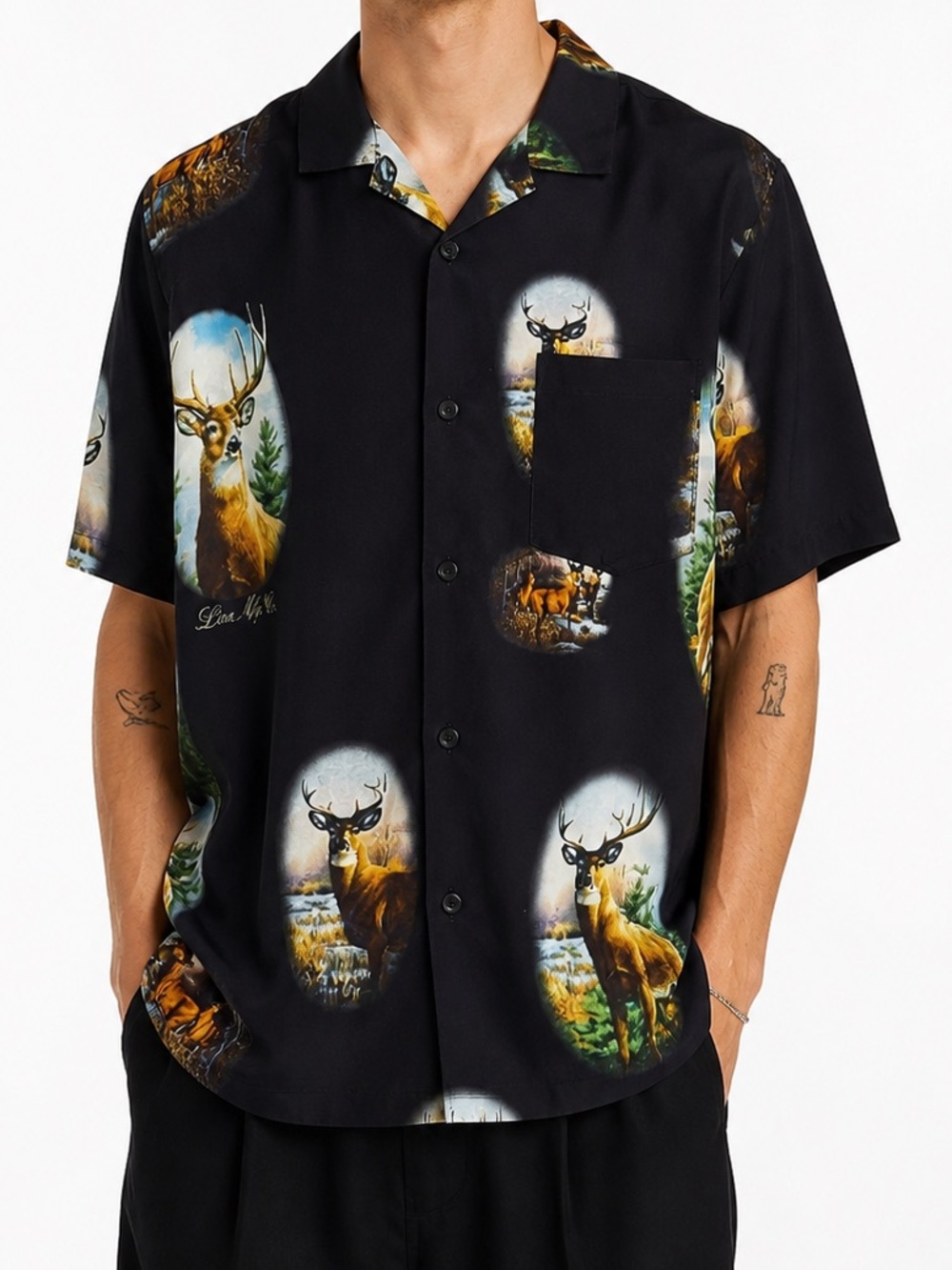 Lira Deer Print Rayon Button Down Shirt Black Nature Graphic Size Large